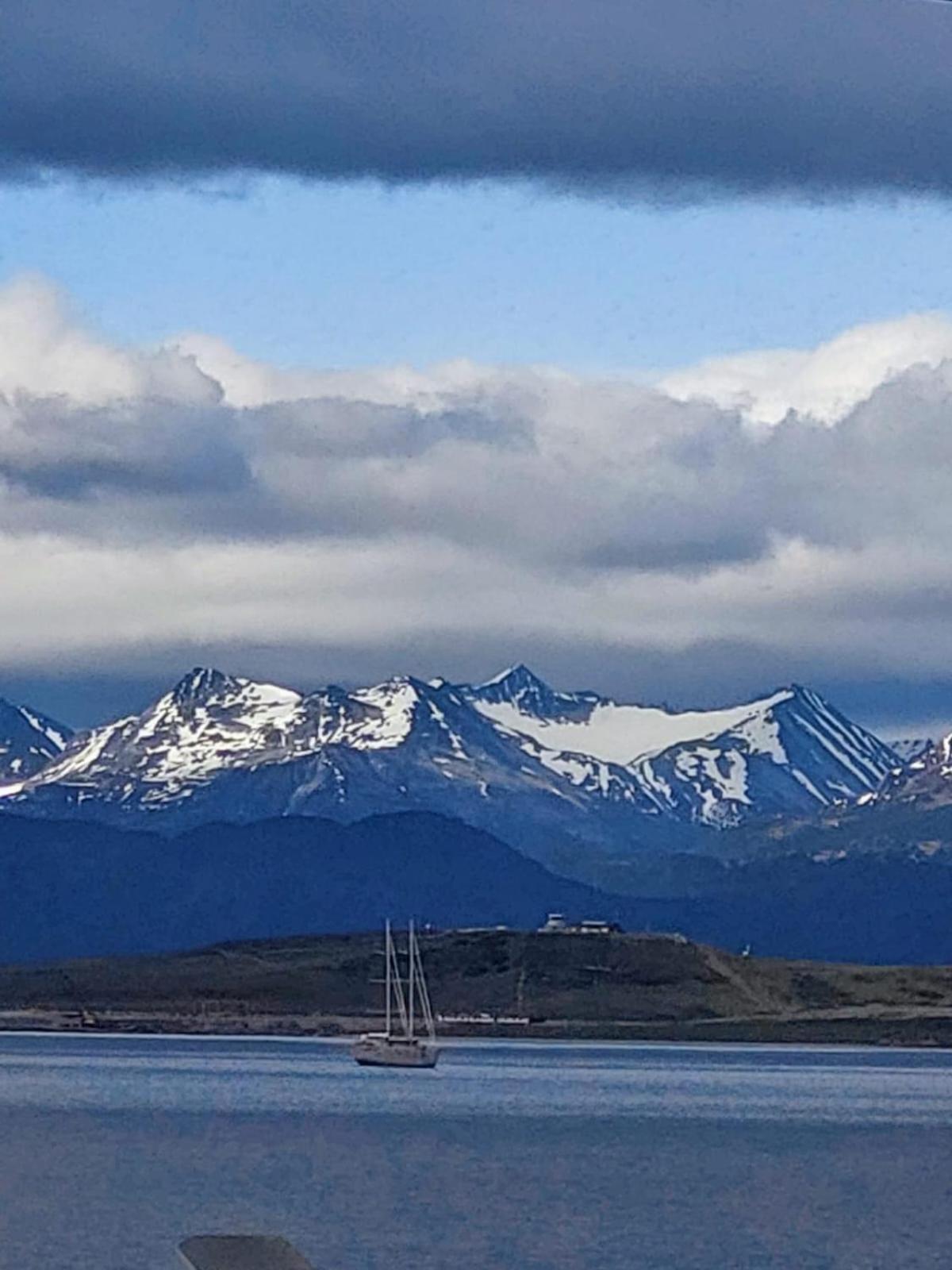 Balcones Del Beagle Apart Ushuaia Exterior photo