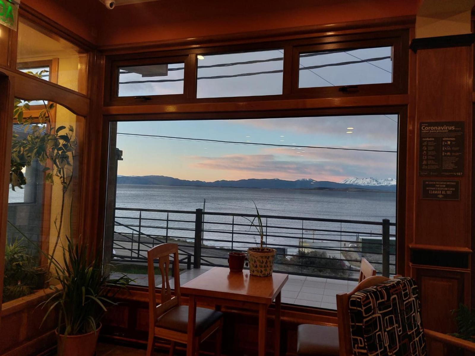 Balcones Del Beagle Apart Ushuaia Exterior photo