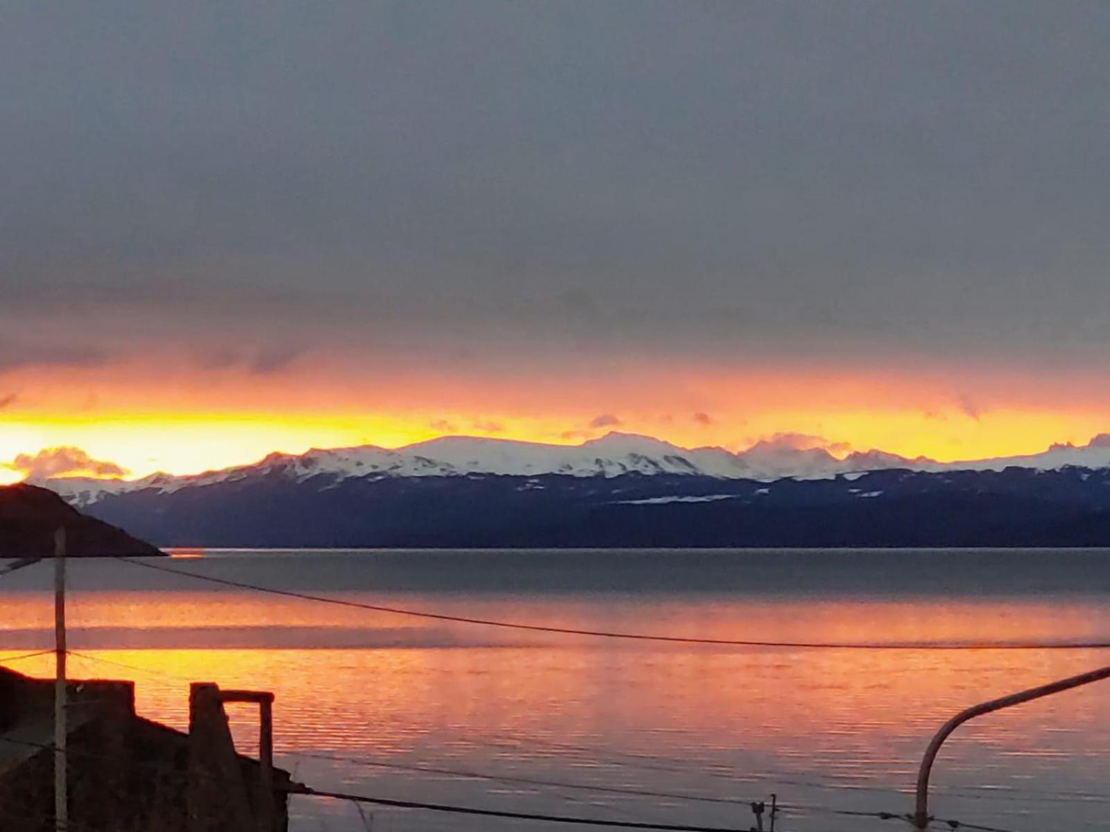 Balcones Del Beagle Apart Ushuaia Exterior photo