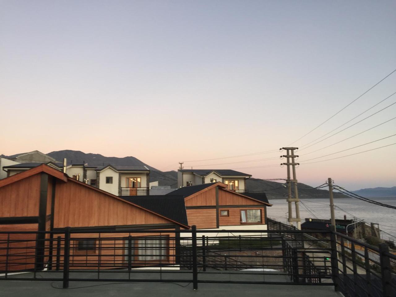 Balcones Del Beagle Apart Ushuaia Exterior photo